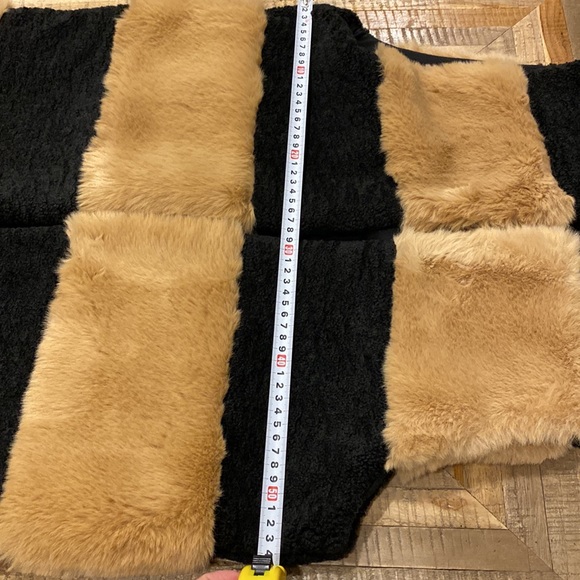 Anthropology Vest. - Picture 4 of 5